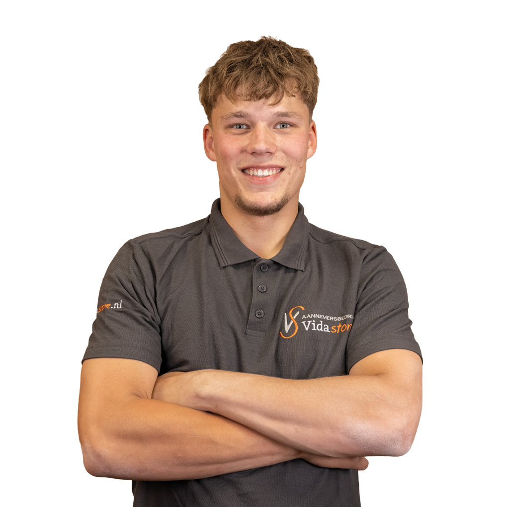 Thijs van Dreven, timmerman bij Vida Stone